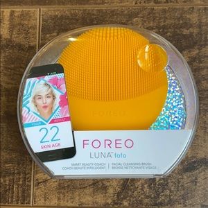 Foreo Luna fofo Facial Cleansing Brush - Yellow